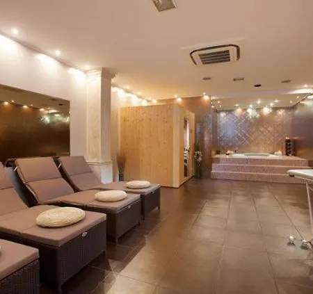 Sleeps 10 Pool Air Con 빌라 *